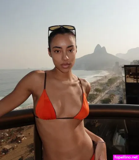 Yara Charry OnlyFans Thumbnail #q8rda7cUac