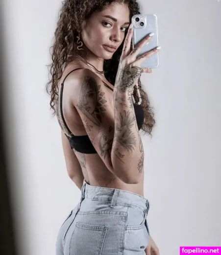 Yara Issy OnlyFans Thumbnail #5kjuiPo3D4