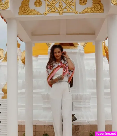 Yara Issy OnlyFans Thumbnail #9FUvO5dVlr