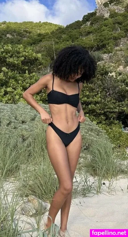 Yara Shahidi OnlyFans Thumbnail #DjCm6B1xIE