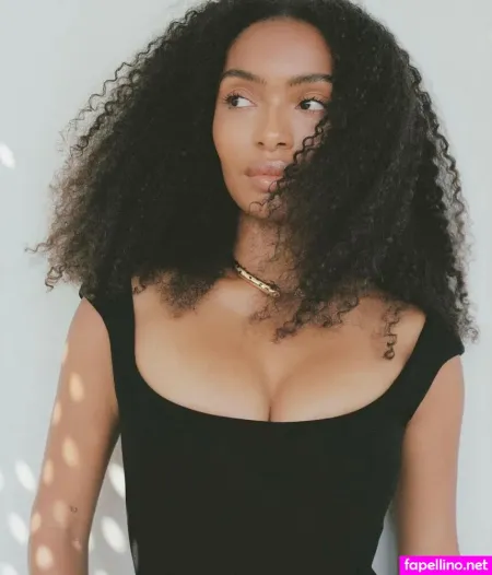 Yara Shahidi OnlyFans Thumbnail #t16a3WQY0E