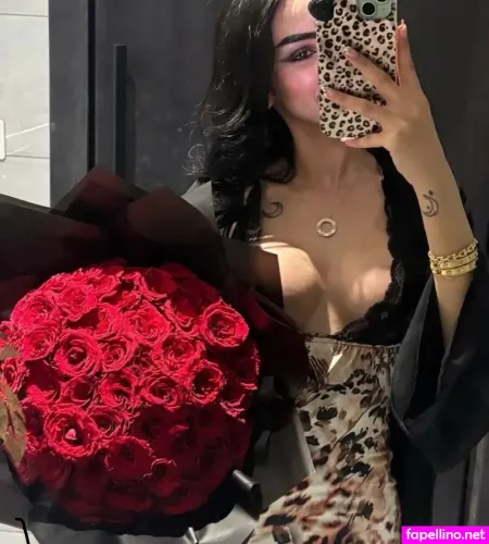 Yara Wolsi OnlyFans Thumbnail #CNzryV8kG9