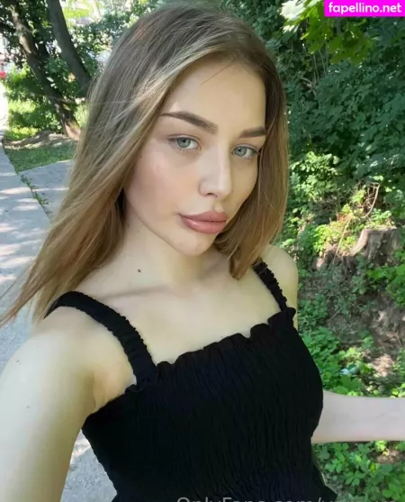 Yara Ya OnlyFans Thumbnail #bR6JAO0k8h