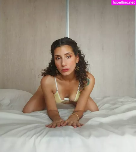 Yararasnake OnlyFans Thumbnail #OOZsqzONeU