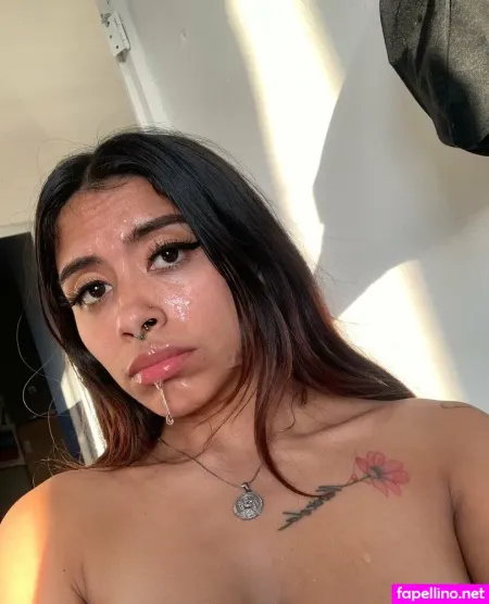 Yarepque OnlyFans Thumbnail #webf6t7aPw