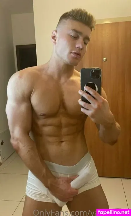 Yarik1free OnlyFans Thumbnail #IKXueNu51e