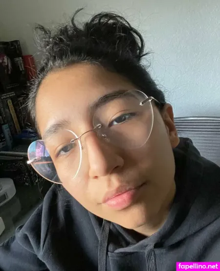 Yarningforyou OnlyFans Thumbnail #YCCHdnCPi1