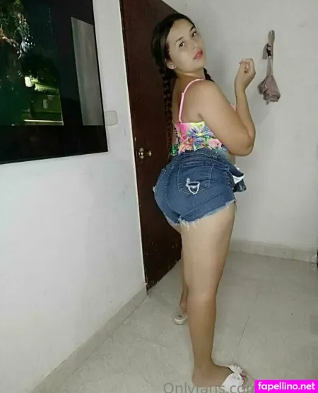 Yarq22 OnlyFans Thumbnail #8ILkHjoEE6