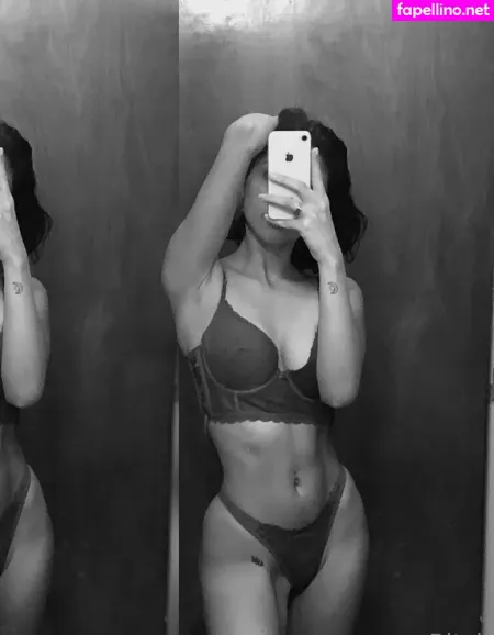 Yas Diaz19 OnlyFans Thumbnail #7w15YG8rgF