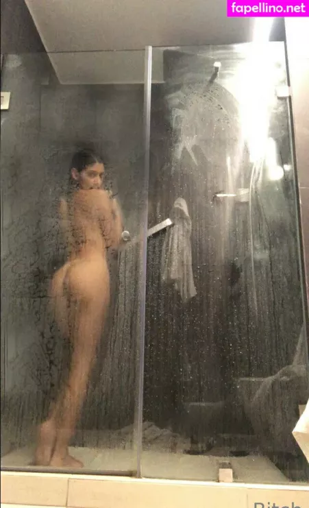 Yas Diaz19 OnlyFans Thumbnail #RTzCm6UAOy