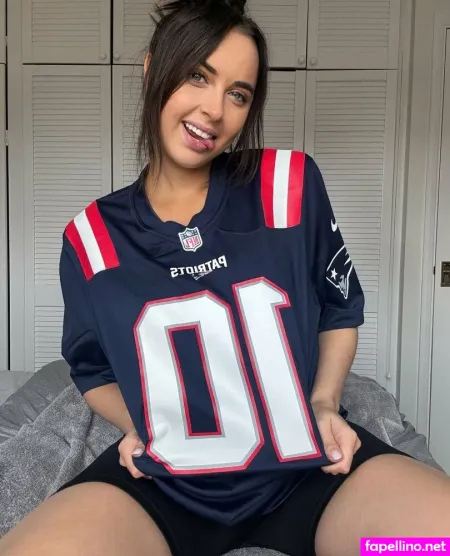 Yasbakervip OnlyFans Thumbnail #aX2iO8yW1o