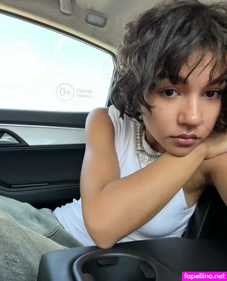 Yashankulova OnlyFans Thumbnail #qNbfXBO3Ut