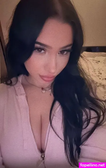 Yasilisches 2 OnlyFans Thumbnail #hVelhbA3Bm