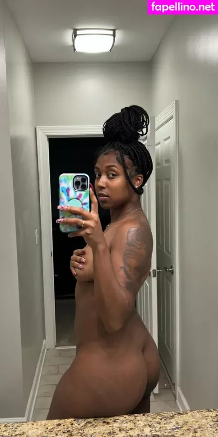Yasmeanmonique OnlyFans Thumbnail #RHYA9q6gSG