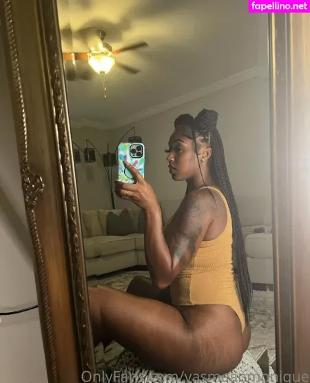 Yasmeanmonique OnlyFans Thumbnail #X0eaDc1Mpv
