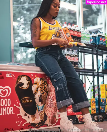 Yasmeanmonique OnlyFans Thumbnail #ZzMdKwOQIa
