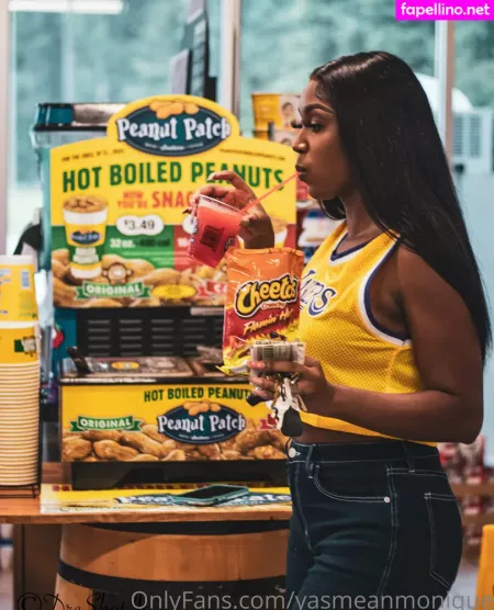 Yasmeanmonique OnlyFans Thumbnail #nhV3fsOyE7