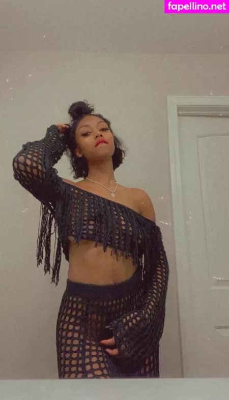 Yasmeanmonique OnlyFans Thumbnail #xtoDzycN6h