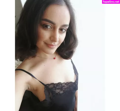 Yasmeena Ali OnlyFans Thumbnail #Yd55FP5Mgk