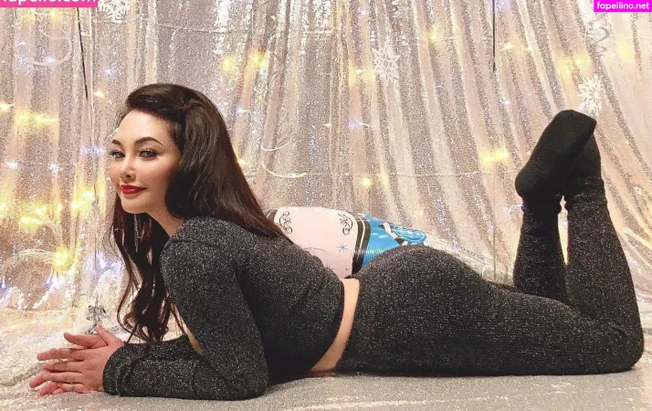 Yasmi OnlyFans Thumbnail #cWJfMY2uuM