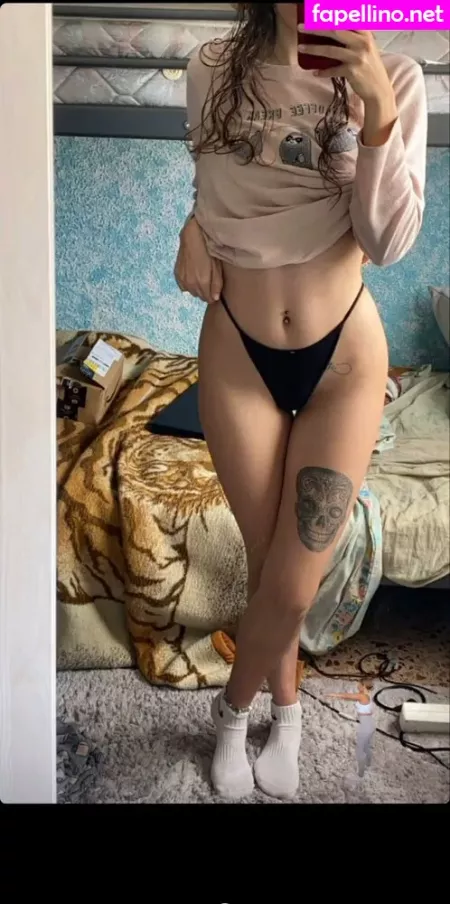Yasmicanet Spanish Girl Yasmicanet OnlyFans Thumbnail #C1BwMuwAcq