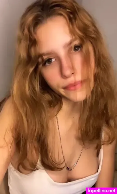 Yasmim Lopez OnlyFans Thumbnail #02CFQMKW0N