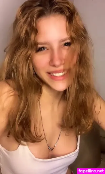 Yasmim Lopez OnlyFans Thumbnail #roa22JDAWR