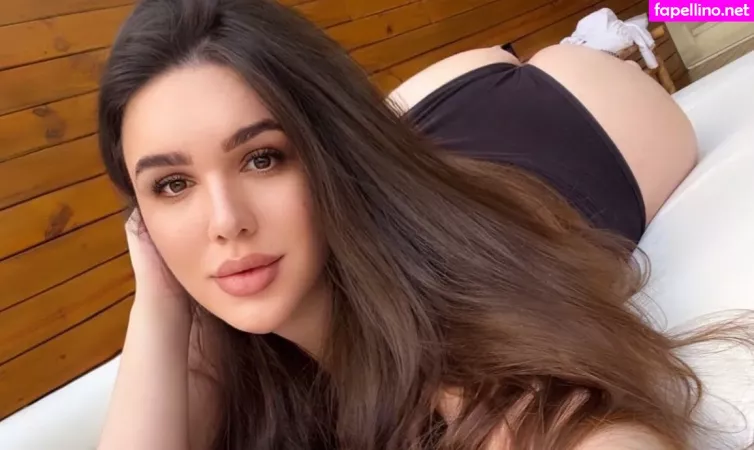 Yasmin Bianchi OnlyFans Thumbnail #6rp07y63E3