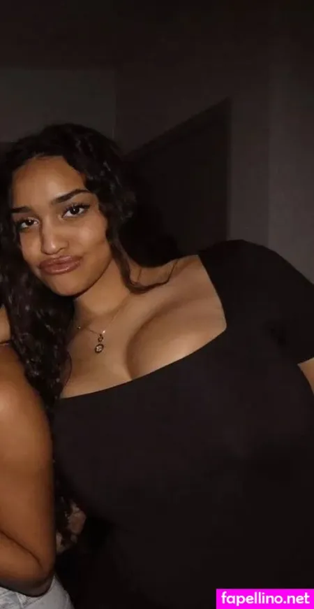 Yasmin D OnlyFans Thumbnail #jS7juTqLfc