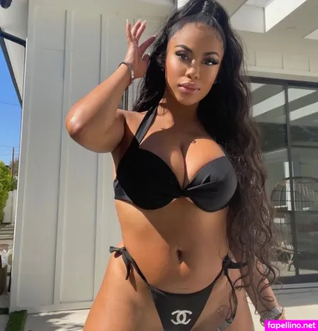 Yasmin Elopez OnlyFans Thumbnail #0l1P8QP5hm