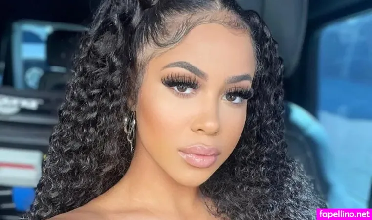 Yasmin Elopez OnlyFans Thumbnail #lVskv2OQoM