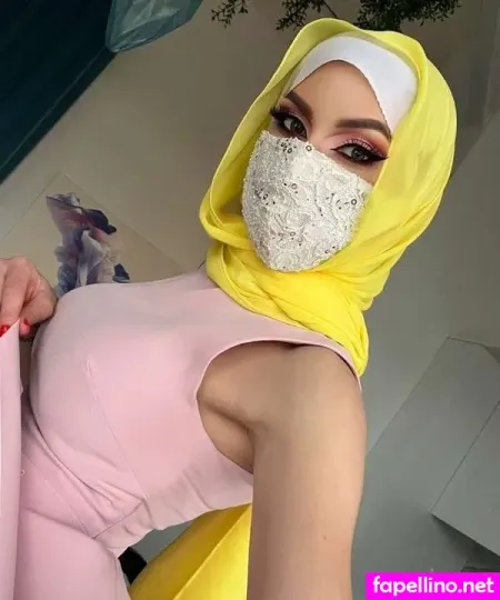 Yasmin Habibi OnlyFans Thumbnail #IRozNndSBf