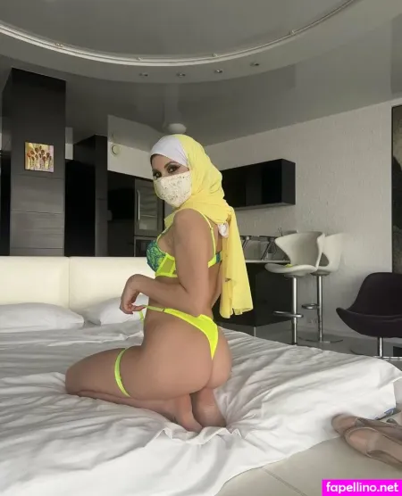 Yasmin Habibi OnlyFans Thumbnail #PGHZEYAss1