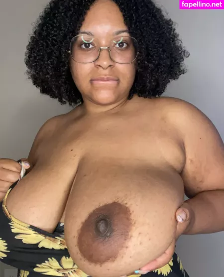 Yasmin Irl OnlyFans Thumbnail #BFQDN0eZ5m
