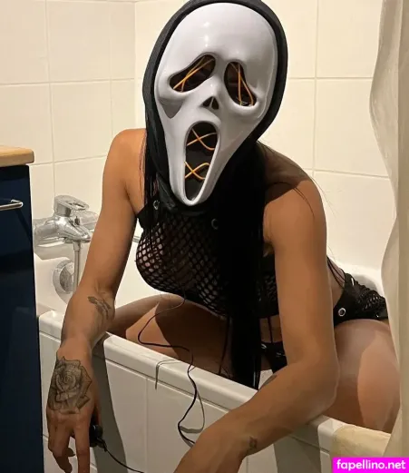 Yasmin Pires OnlyFans Thumbnail #9UwwHRYOT3