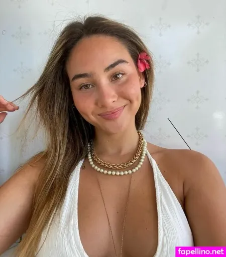 Yasmin Prenter OnlyFans Thumbnail #KOI8wwTQkK