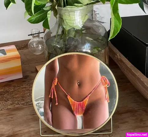 Yasmin Prenter OnlyFans Thumbnail #XfTrZ0mcTv