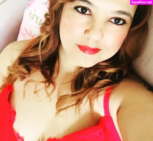 Yasmin OnlyFans Thumbnail #RR2AQsDv2J