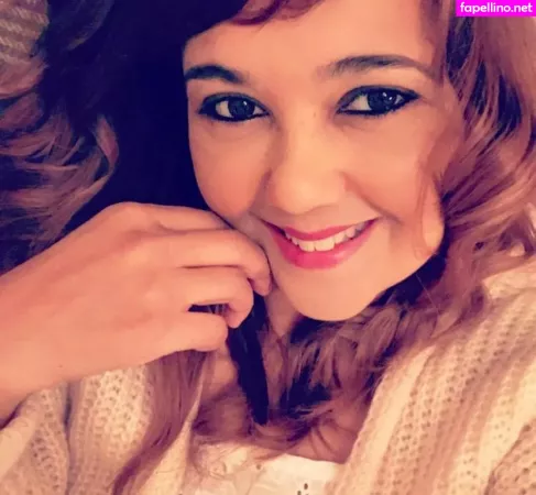 Yasmin OnlyFans Thumbnail #evT0E9dwYo