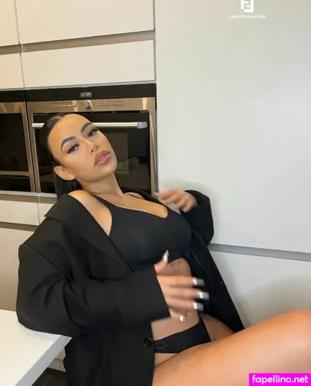 Yasmine Cecilia Pierards OnlyFans Thumbnail #0PpjyjJiUL