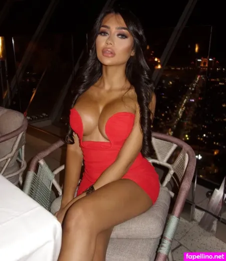 Yasmine Eve OnlyFans Thumbnail #EuXQsAah9m
