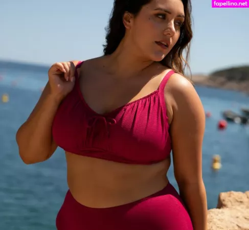 Yasmine Minovski OnlyFans Thumbnail #3tCu7gsdes