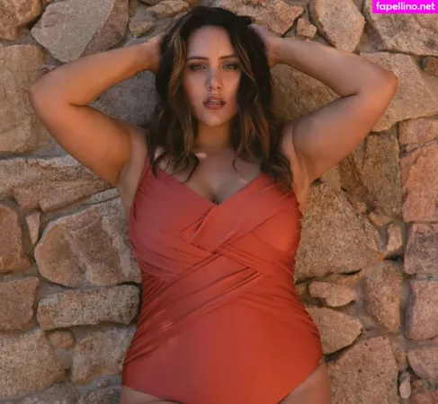 Yasmine Minovski OnlyFans Thumbnail #7Ikbox0Ej3