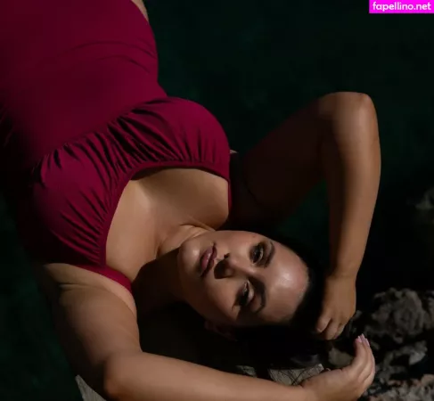 Yasmine Minovski OnlyFans Thumbnail #NIPpy5WFvt