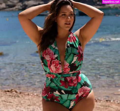 Yasmine Minovski OnlyFans Thumbnail #yuPySxODHf