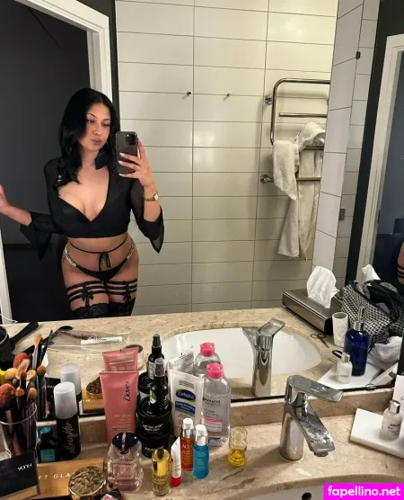 Yasmine101 OnlyFans Thumbnail #XDuHYnZRe9