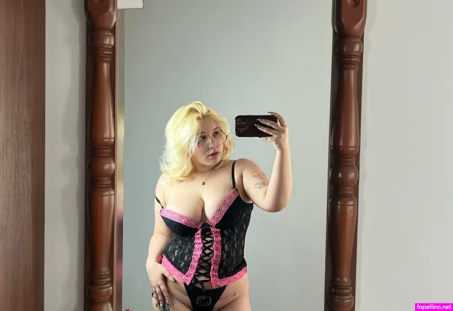 Yasminika OnlyFans Thumbnail #RdchjFQmkB