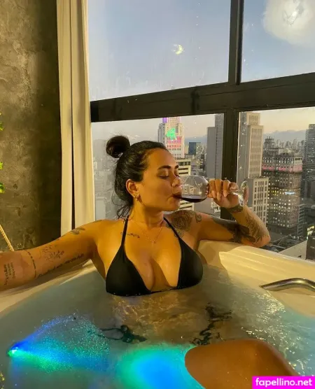 Yasminmiller OnlyFans Thumbnail #xkXJ4ijD3C