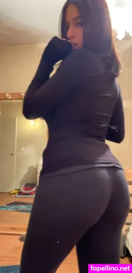 Yasnababy OnlyFans Thumbnail #kNAgJnAMN9