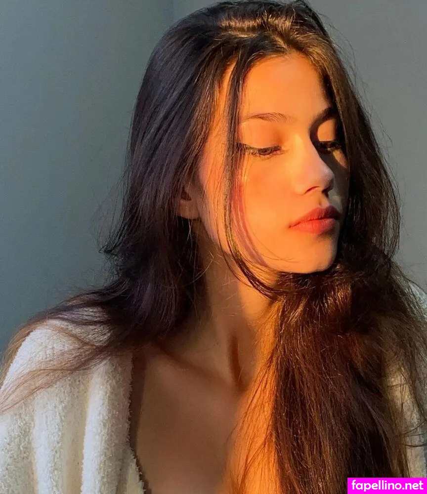 contact, yasdlm, yasmindlm Nude Leaked OnlyFans Photo #2wOF2WoKZO